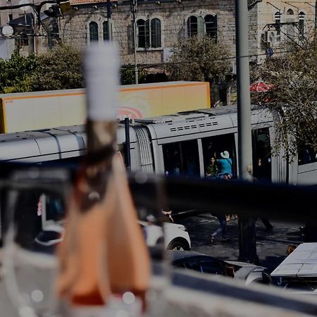 מקום מקסים באווירה ירושלמית ממש על שוק מחנה יהודה Lägenhet Jerusalem Exteriör bild